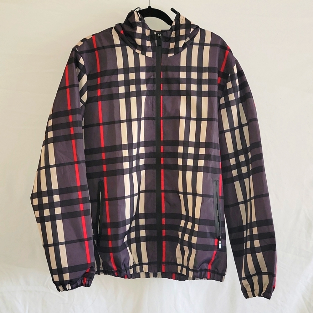 Mens medium windbreaker burberry design